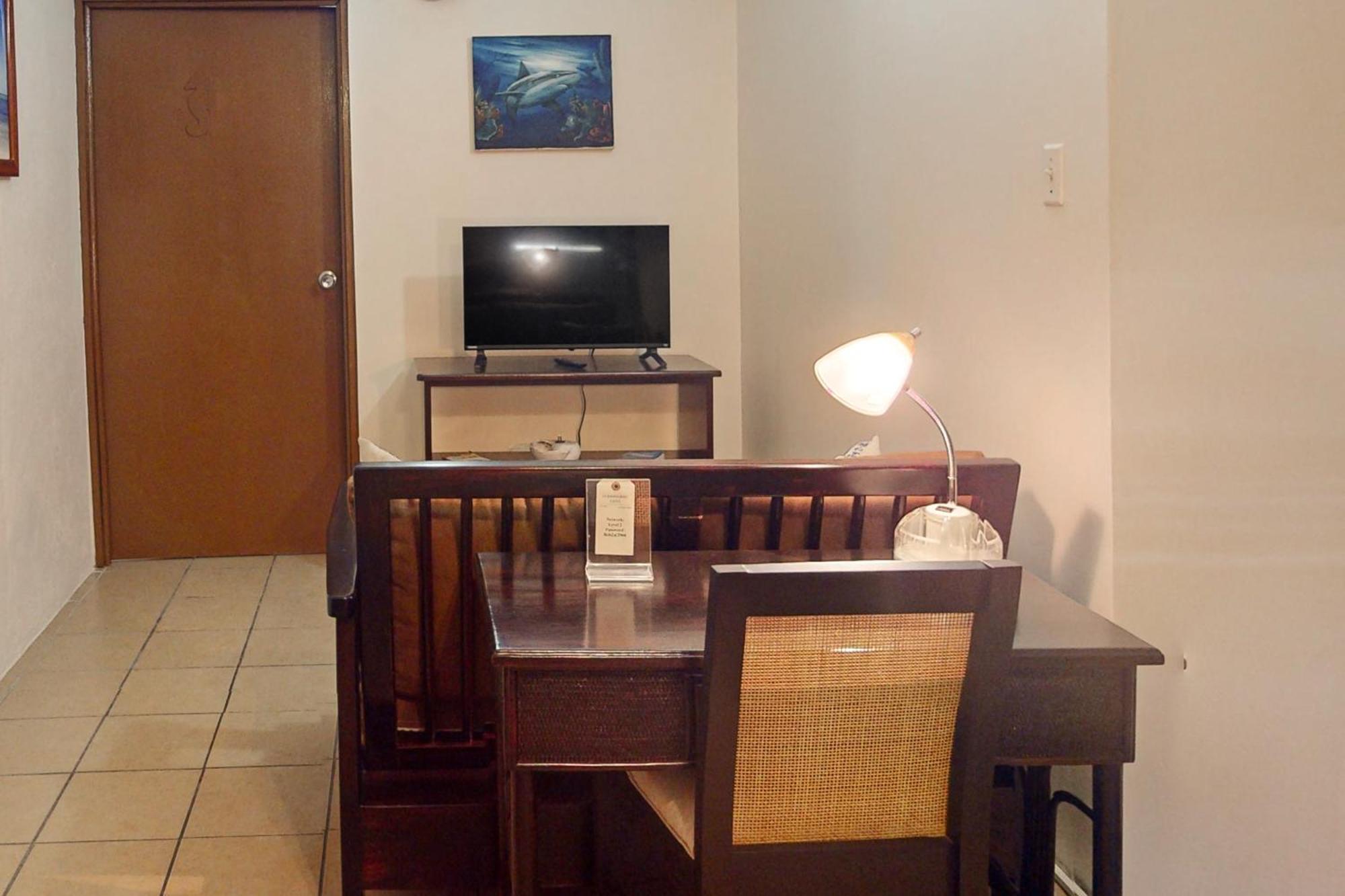 Hummingbird Home Suites San Pedro  Rom bilde