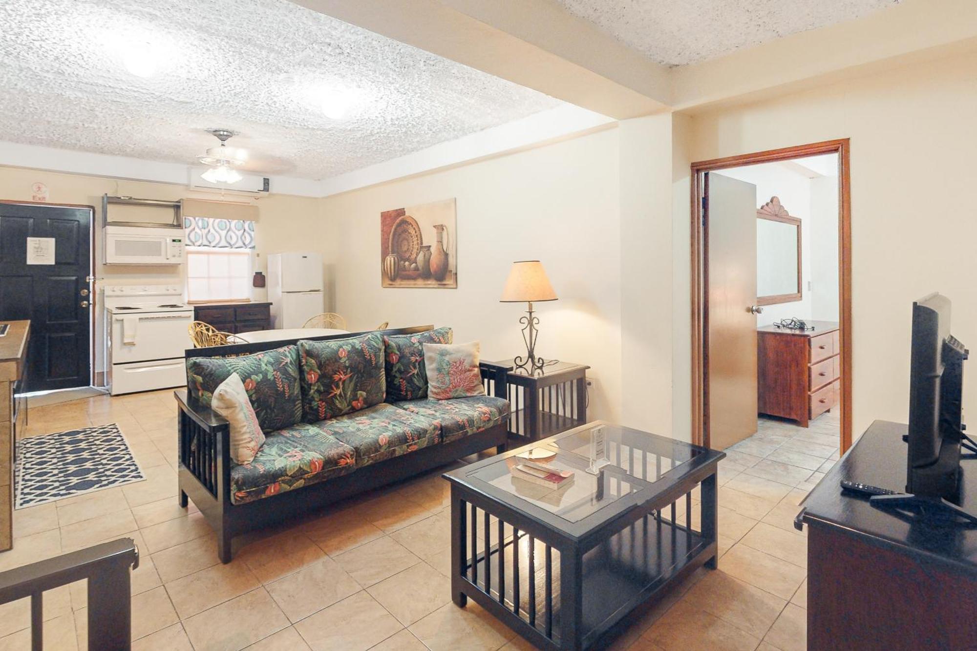 Hummingbird Home Suites San Pedro  Rom bilde